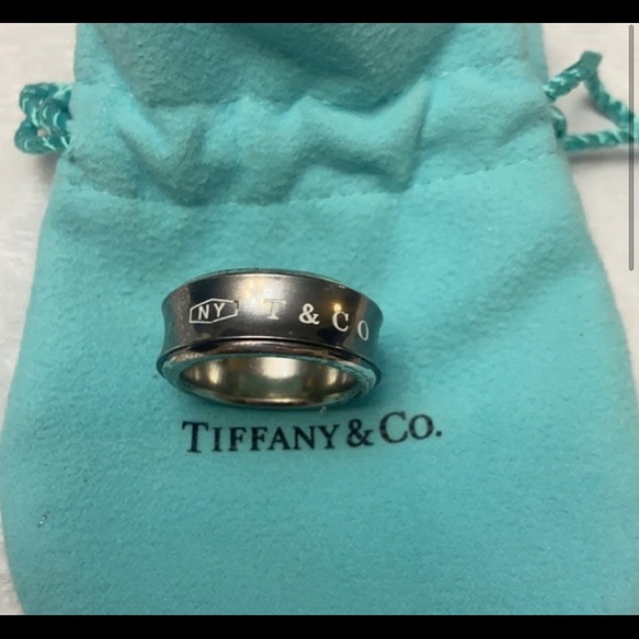 MAKE ME A OFFER! Tiffany & Co Titanium and Sterling Silver 1837 Unisex Band Ring - Picture 3 of 5